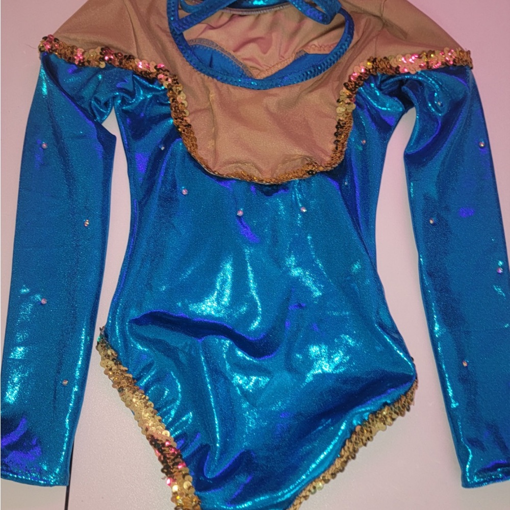 Custom dance uniform - Picture 2 of 7